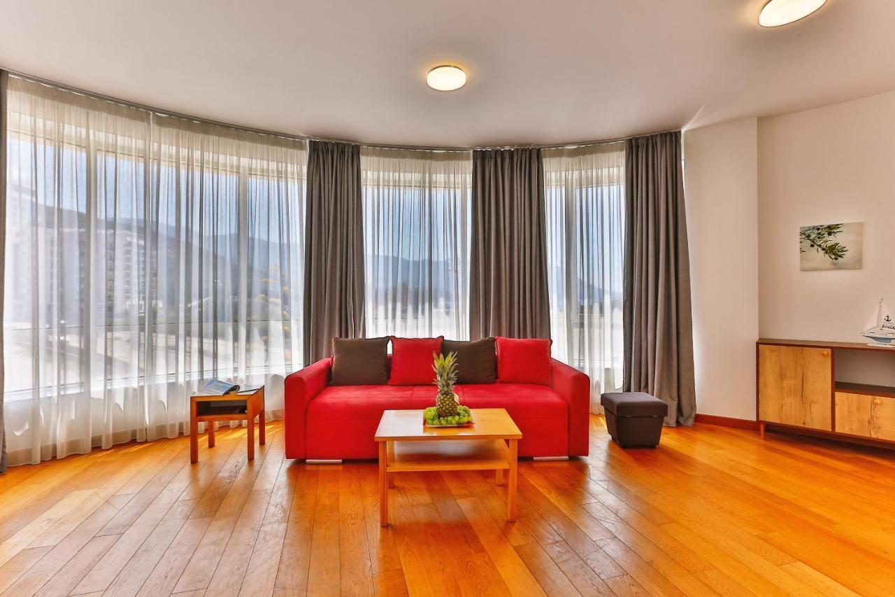 Montesun Apartments Budva Bagian luar foto