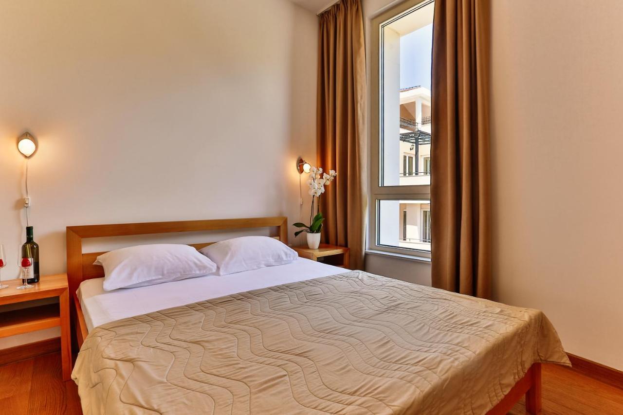 Montesun Apartments Budva Bagian luar foto