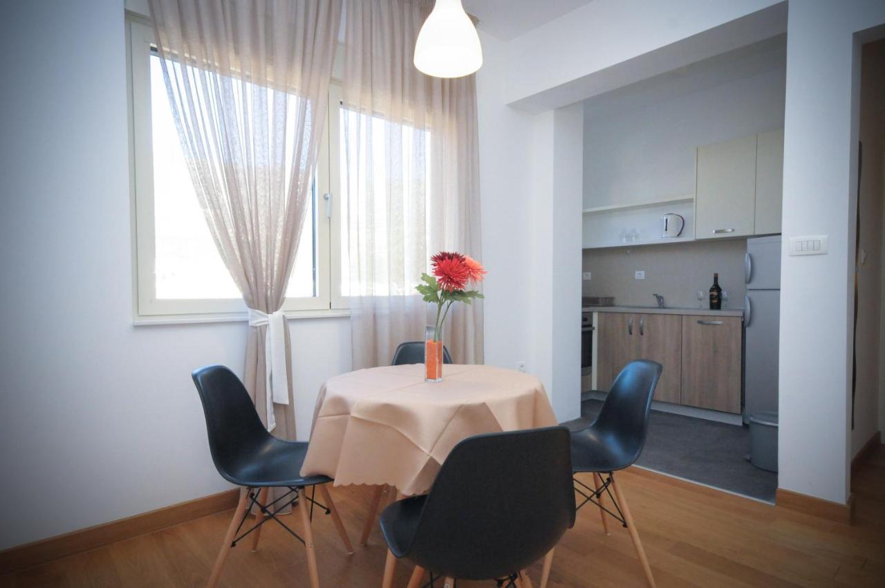 Montesun Apartments Budva Bagian luar foto
